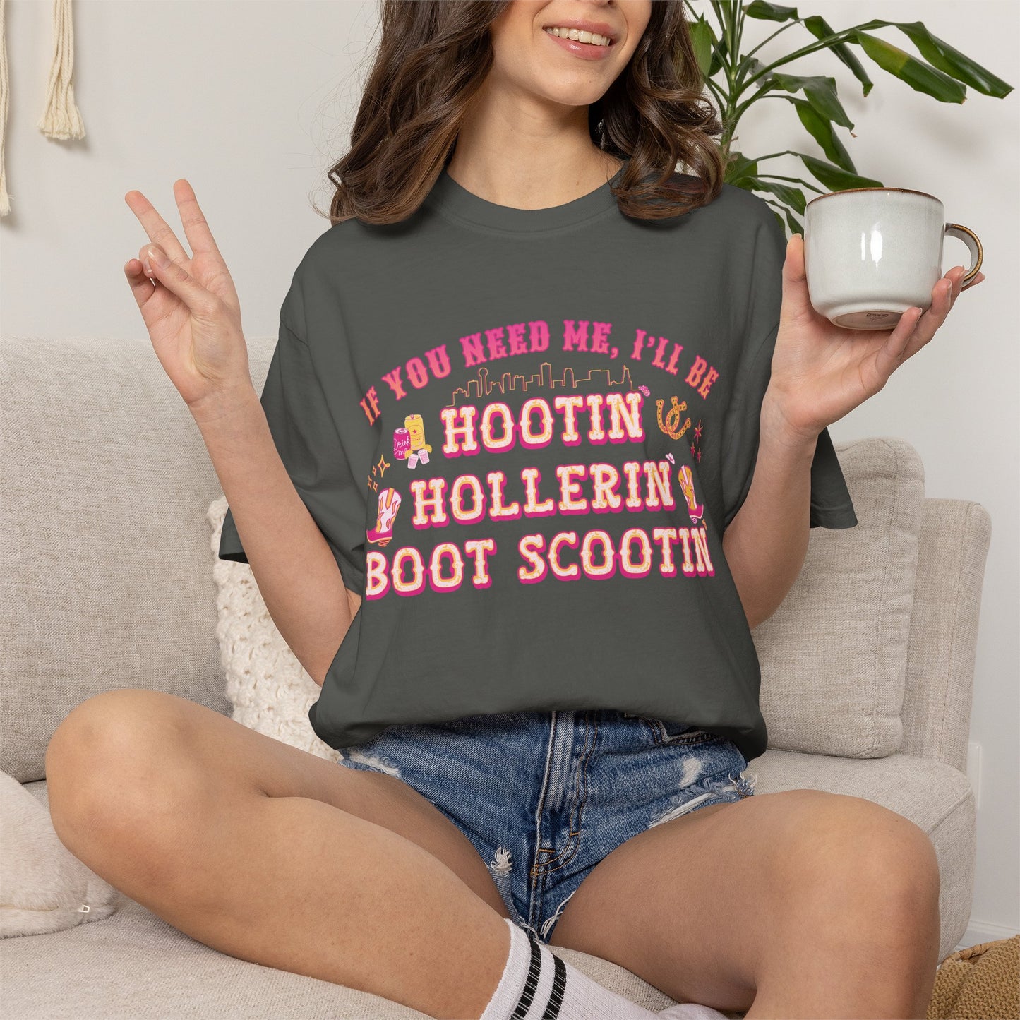 Nashville Skyline - Hootin' Hollerin' Boot Scootin' T-Shirt