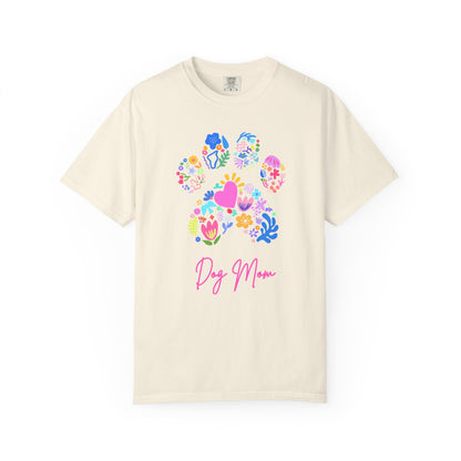 Dog Mom Floral Paw T-Shirt — Cute Veterinary & Pet Lover Gift